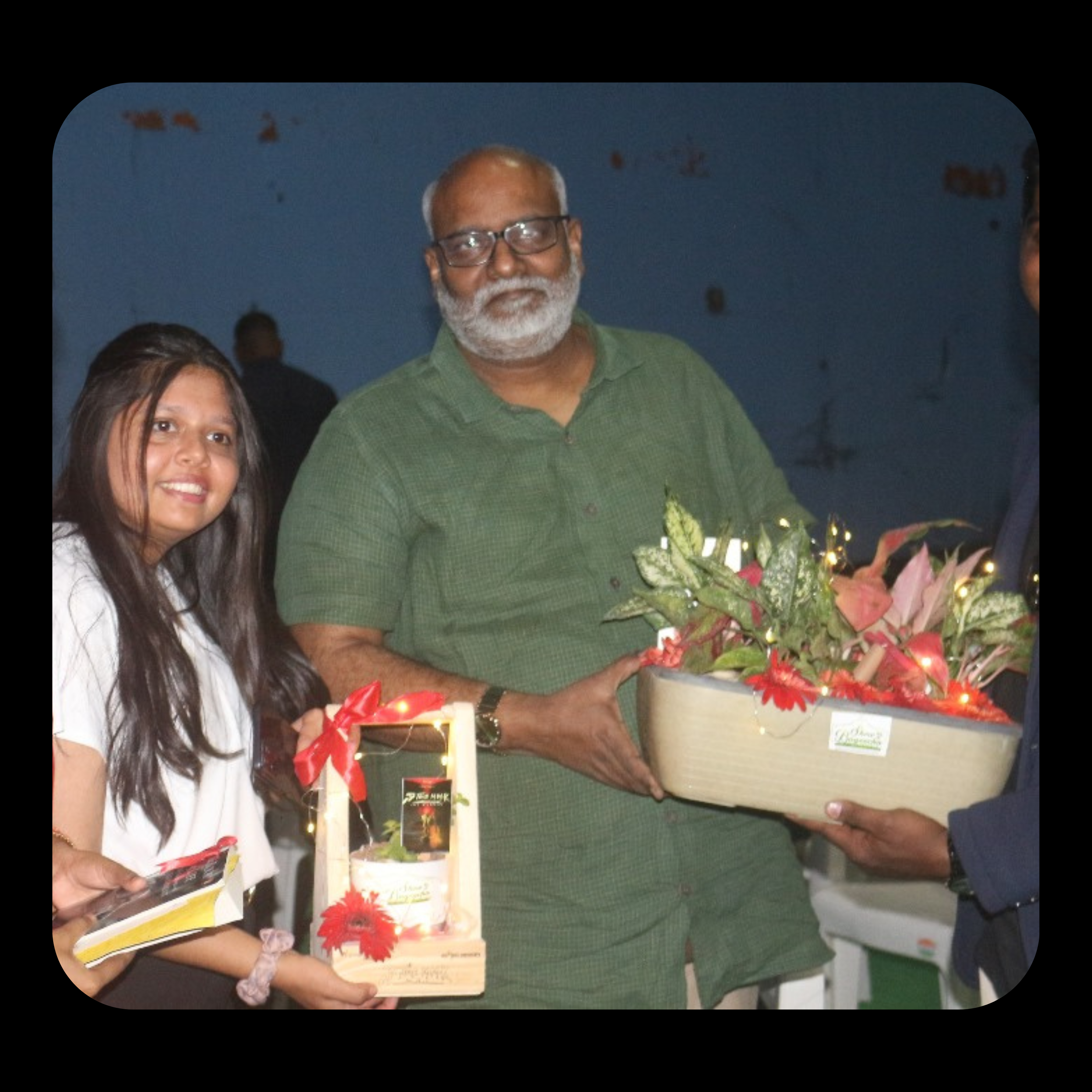 ss keervani - showbageecha